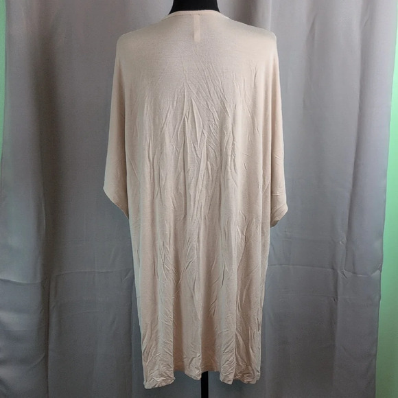 Savvi Elegant Cream Women's Cardigan - Picture 2 of 5